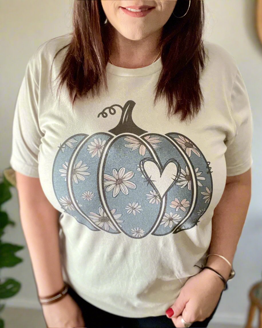 daisy pumpkin | t-shirt