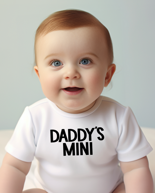 daddy's mini | baby tshirt