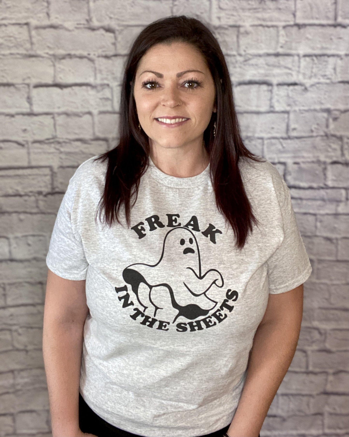 Freak In The Sheets - Women's shirts - Rustic Cuts