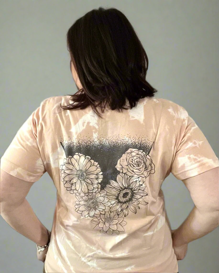 Floral Triangle - Women's shirts - Rustic Cuts