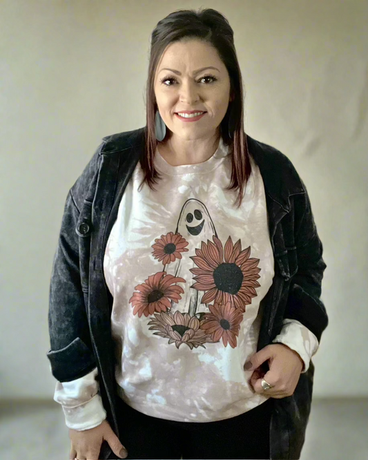 floral_ghost_cute_womens_halloween_graphic_tee_sweatshirt_pullover