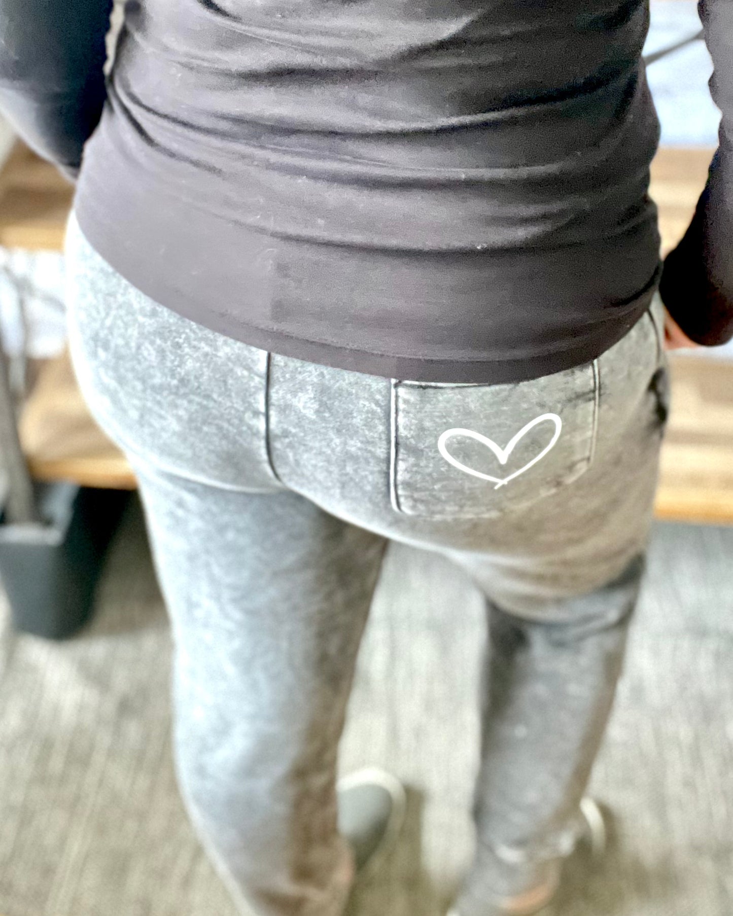 Mama Jogger Sweatpants - Women's shirts - Rustic Cuts