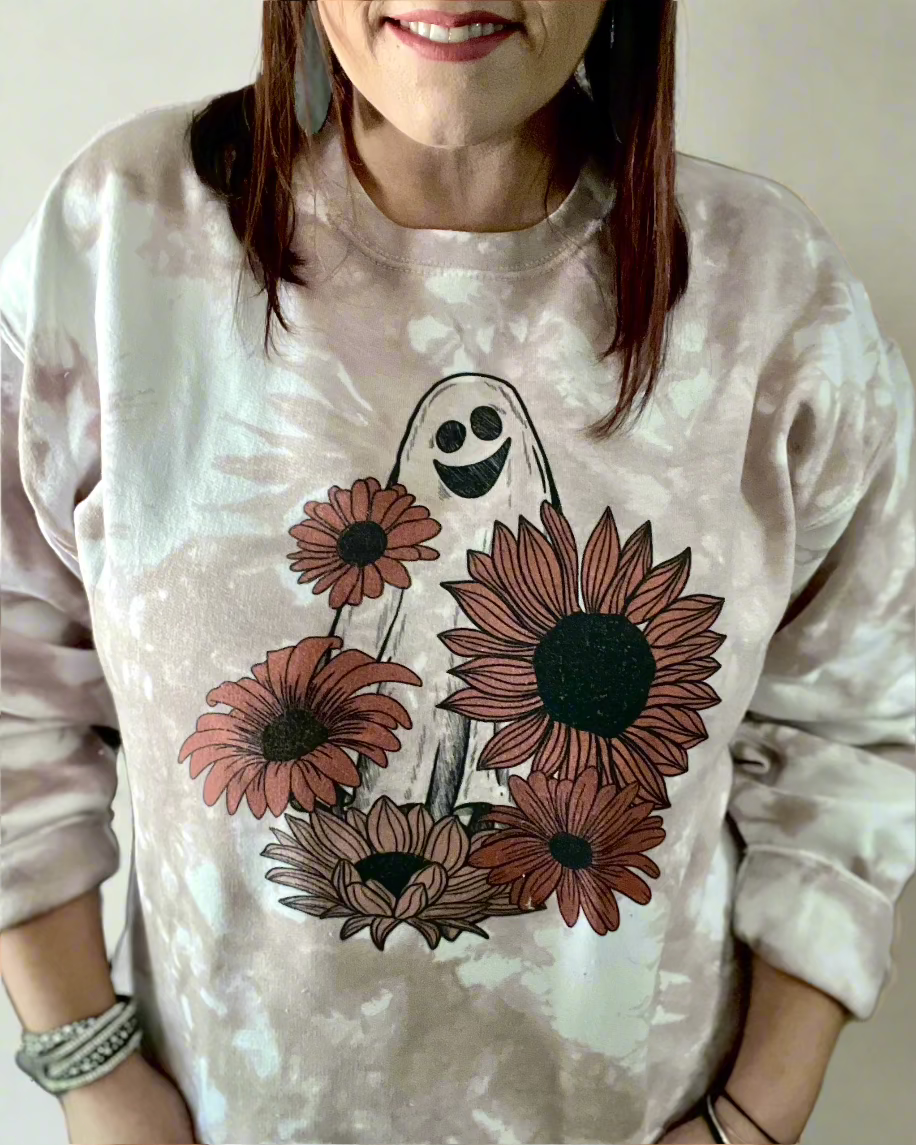 floral_ghost_cute_womens_halloween_graphic_tee_sweatshirt_pullover