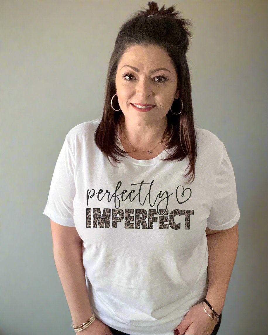 perfectly imperfect | tshirt