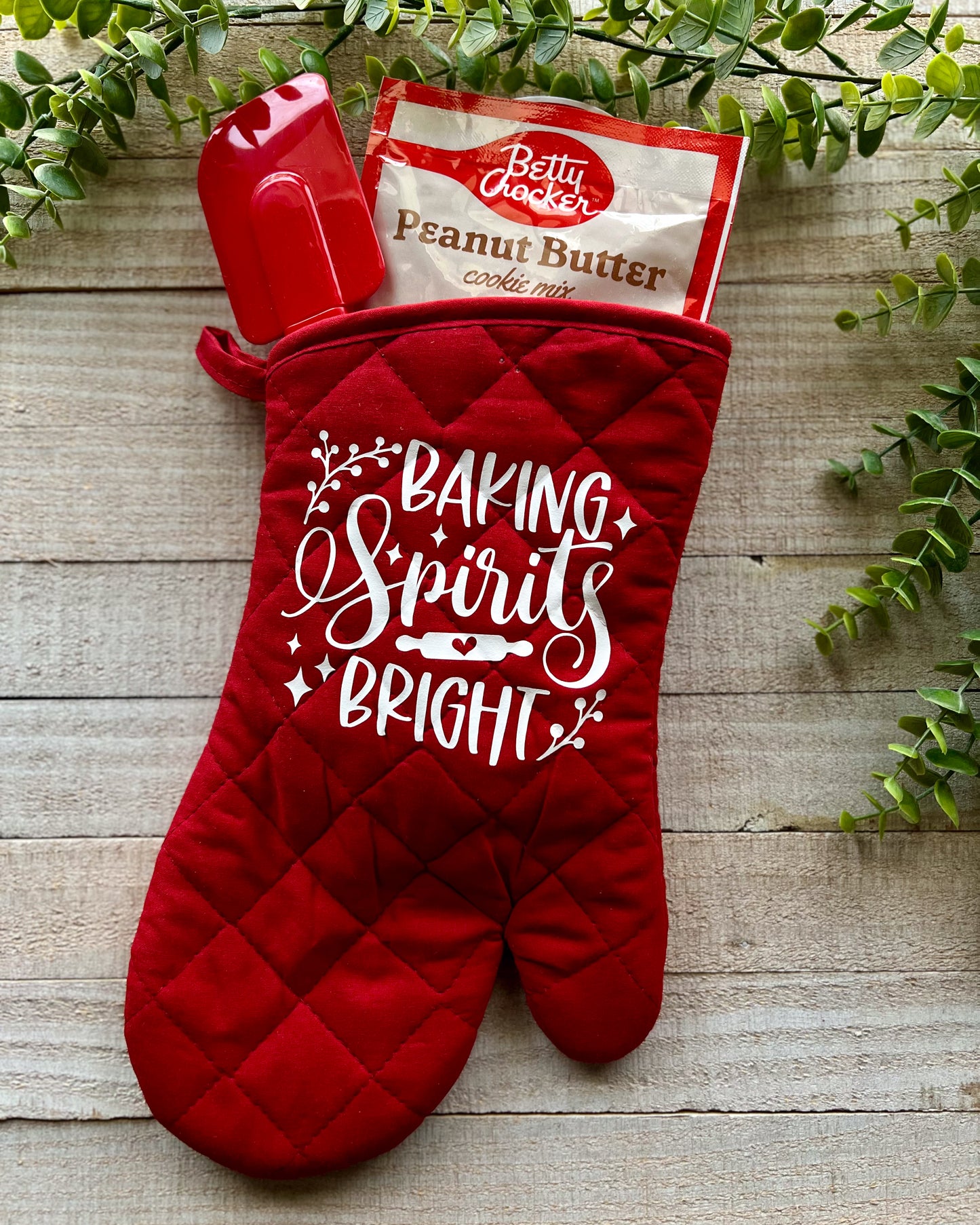 Baking Spirits Bright | Oven Mitt Gift Set