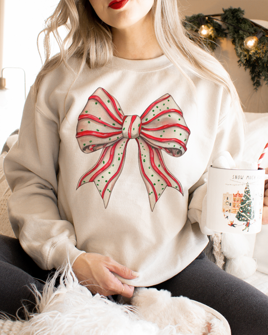 christmas tree cake bow | sweatshirt