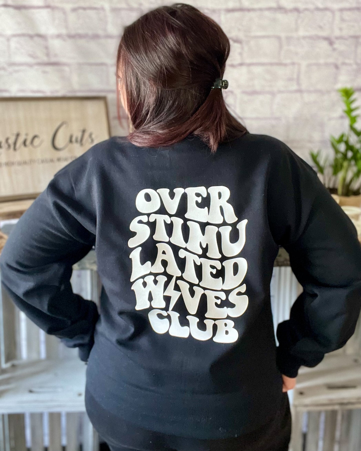 overstimulated wives club | graphic top