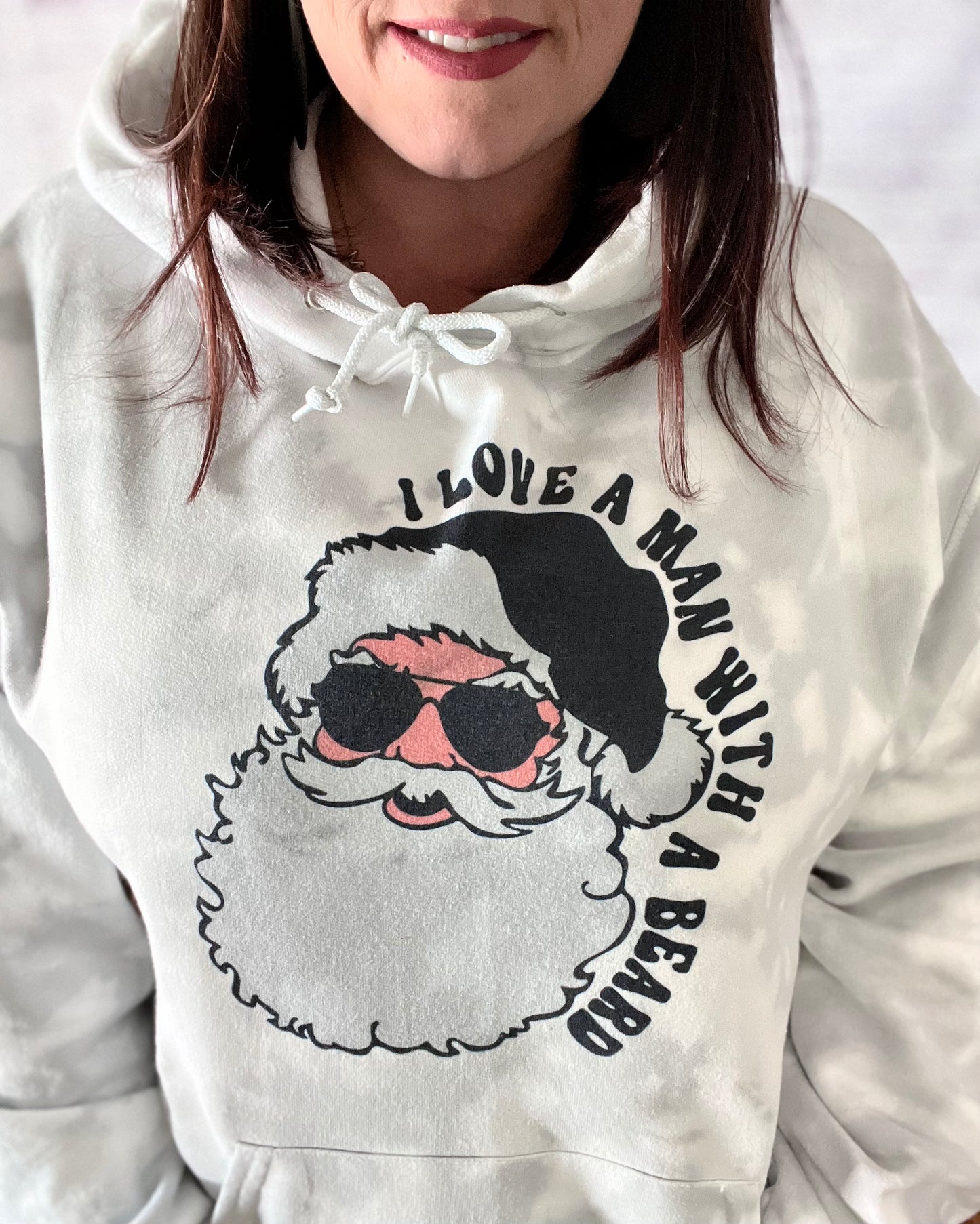 I love a man with a beard | graphic top